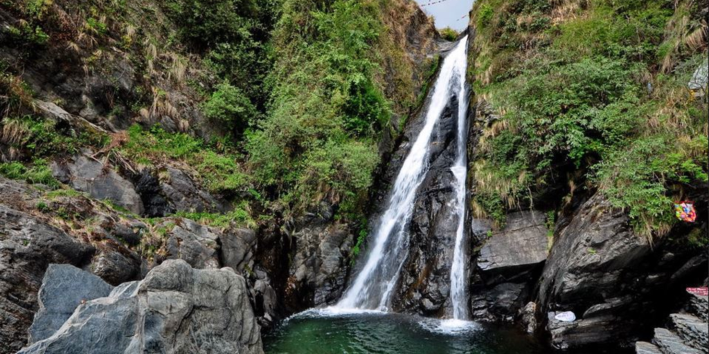Bhagsu Waterfall